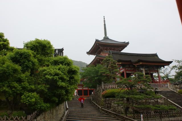Siguen las obras y escaleras... Leaving Kyoto\'s never easy (22 de mayo) - De Templos, chonis y soles nacientes. Diario de un sueño hecho realidad (2)