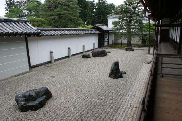 Siguen las obras y escaleras... Leaving Kyoto\'s never easy (22 de mayo) - De Templos, chonis y soles nacientes. Diario de un sueño hecho realidad (12)