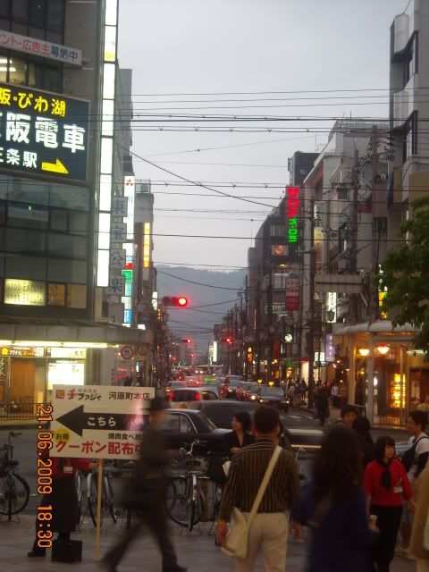 Siguen las obras y escaleras... Leaving Kyoto\'s never easy (22 de mayo) - De Templos, chonis y soles nacientes. Diario de un sueño hecho realidad (15)