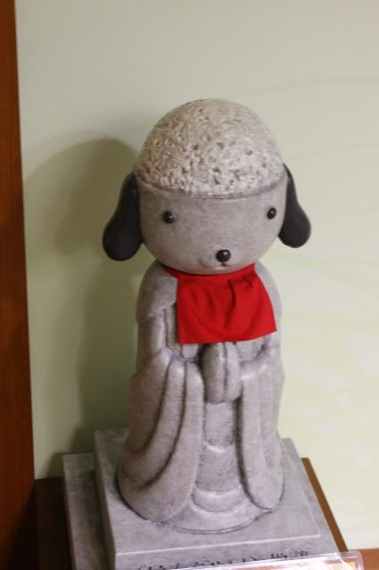 Compradores compulsivos (28 de mayo) - De Templos, chonis y soles nacientes. Diario de un sueño hecho realidad (14)