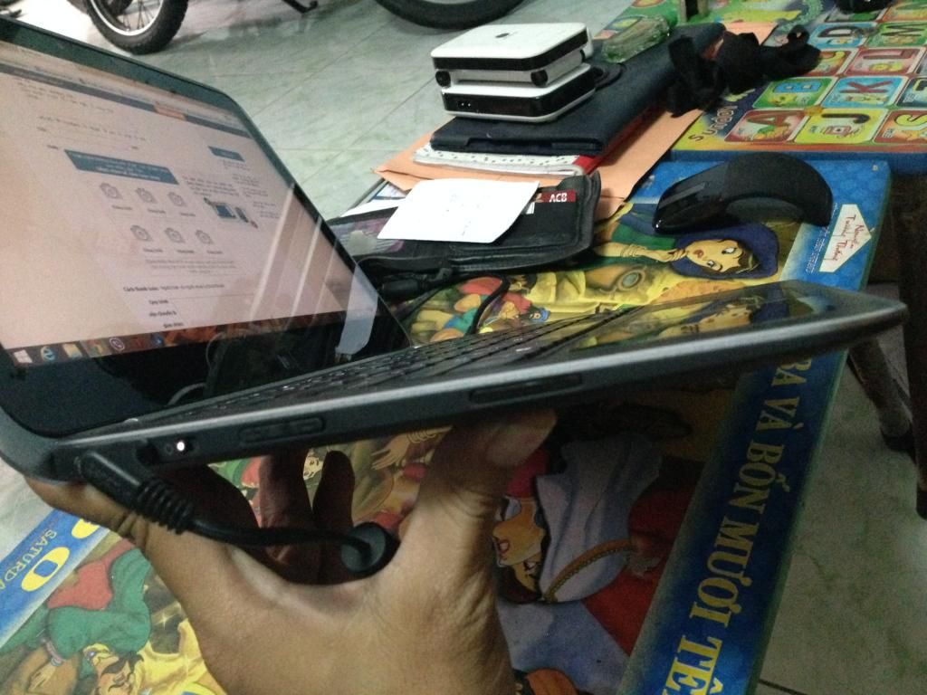 Bán laptop  dell xps 12 core i5 ram 4gb giá rẻ - 2