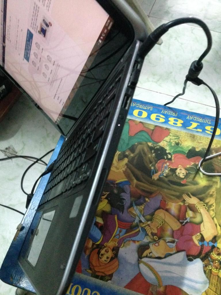 Bán laptop  dell xps 12 core i5 ram 4gb giá rẻ - 1