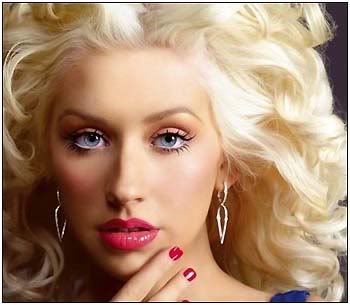 Christina Aguilera - Keeps Getting Better Music Video + Lyrics
