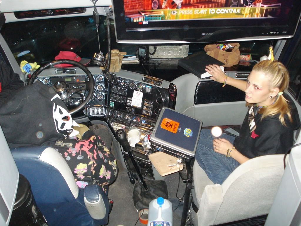 Forum Image: http://i374.photobucket.com/albums/oo187/spanksmon/DSC01182.jpg